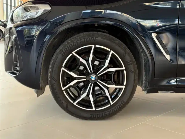 BMW X3 — Фото автомобиля 13