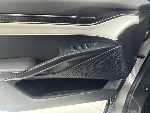 Ford Mondeo — Фото автомобиля 9