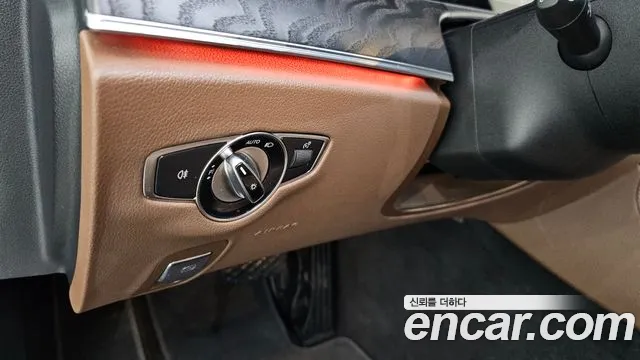 Mercedes-Benz E-Class W213 — Фото автомобиля 25