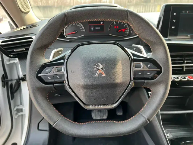 Peugeot 2008 — Фото автомобиля 20