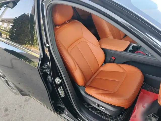 Wuling Starlight — Фото автомобиля 24