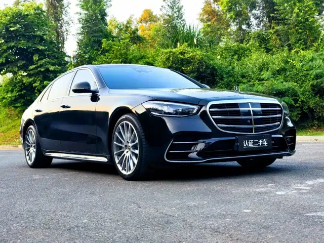 Mercedes-Benz S-Class — Фото автомобиля 3
