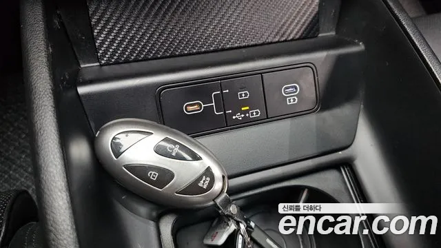 Hyundai Grandeur GN7 — Фото автомобиля 19