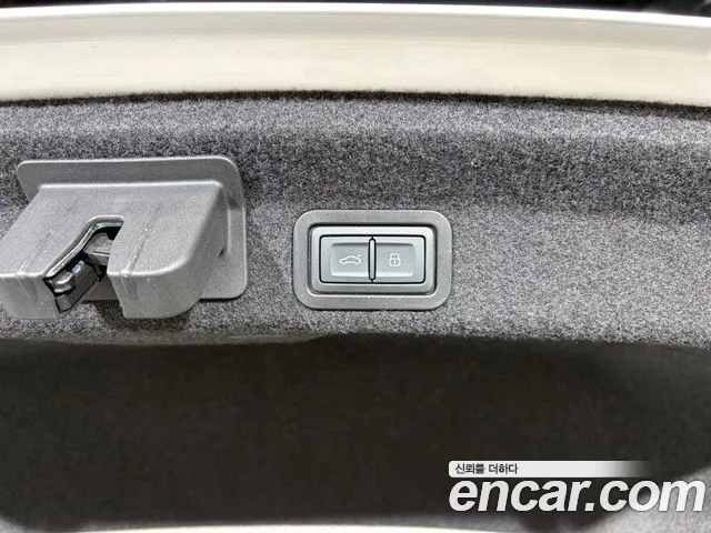 Audi A6 C8 — Фото автомобиля 19