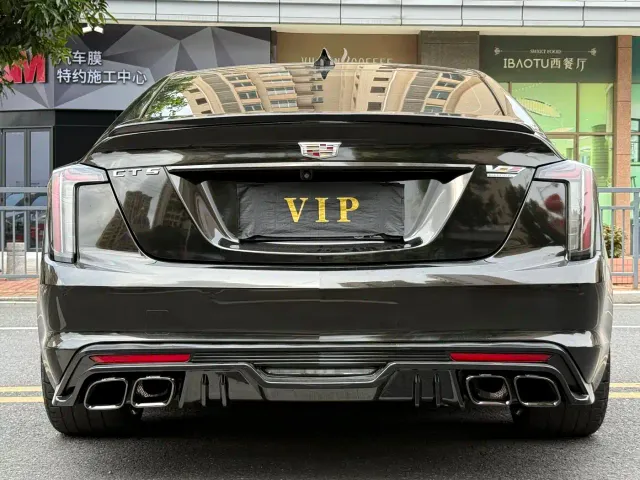 Cadillac CT5 — Фото автомобиля 4