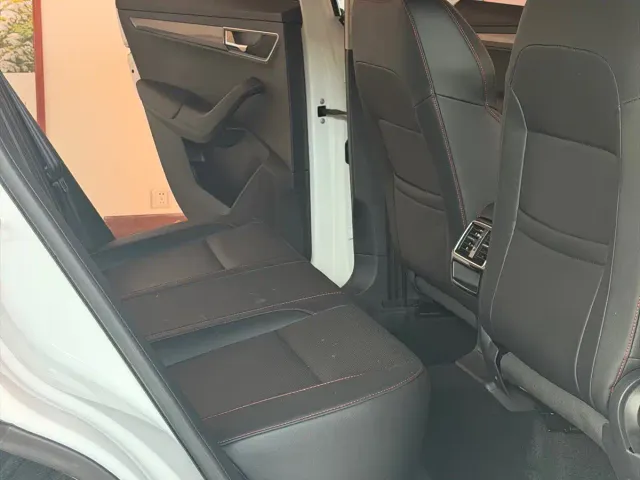 Škoda Karoq 2023 TSI280 Premium Edition — Фото автомобиля 12