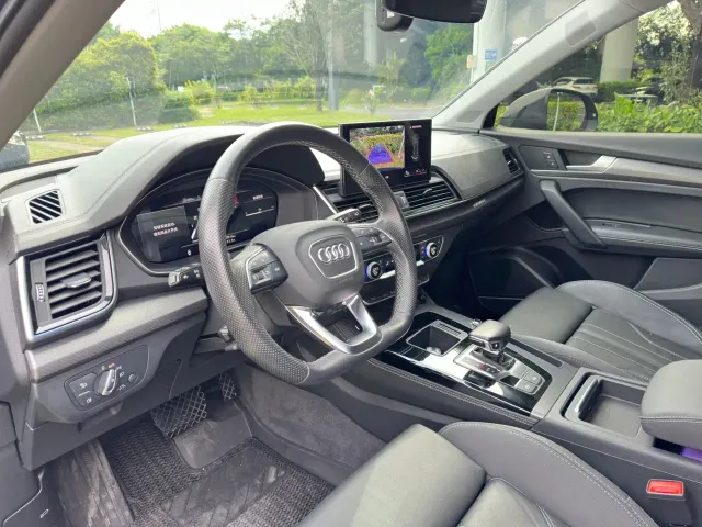 Audi Q5L — Фото автомобиля 7