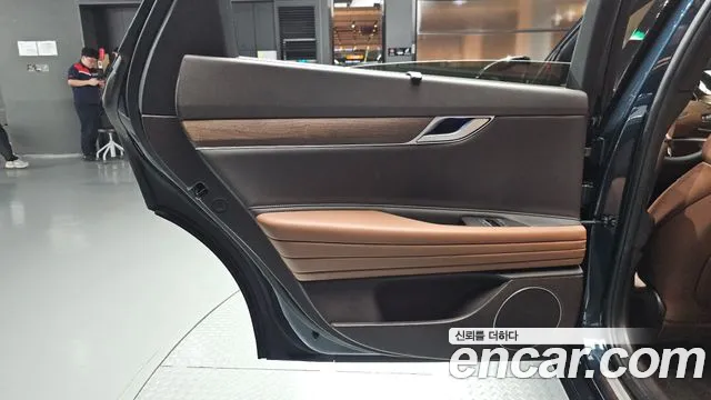 Genesis G80 RG3 — Фото автомобиля 13