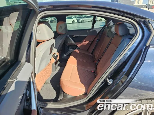 BMW i5 G60 — Фото автомобиля 6