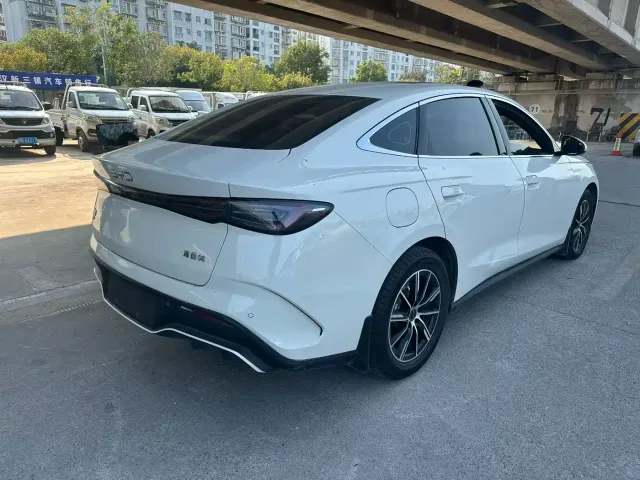BYD Seal 06 — Фото автомобиля 9