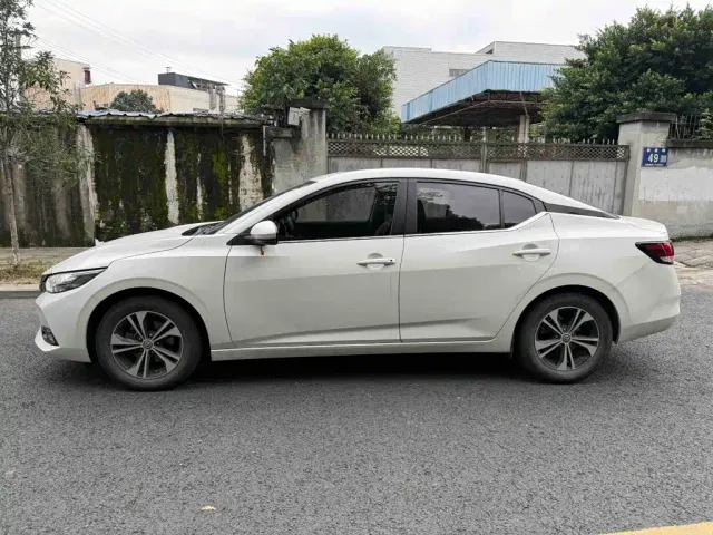 Nissan Sylphy — Фото автомобиля 3