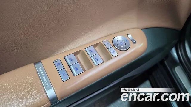 Hyundai Grandeur GN7 — Фото автомобиля 27
