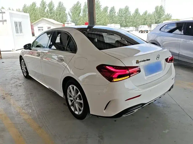 Mercedes-Benz A-Class — Фото автомобиля 4