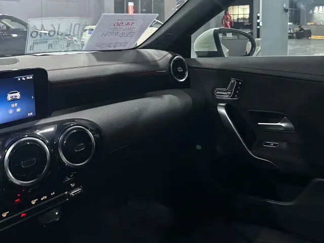Mercedes-Benz CLA-Class — Фото автомобиля 7