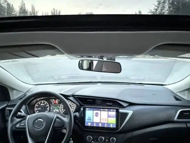 Nissan Bluebird — Фото автомобиля 8