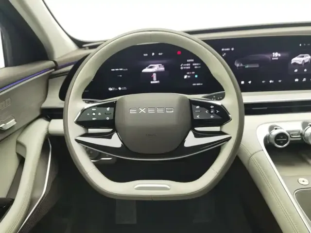Exeed RX — Фото автомобиля 11