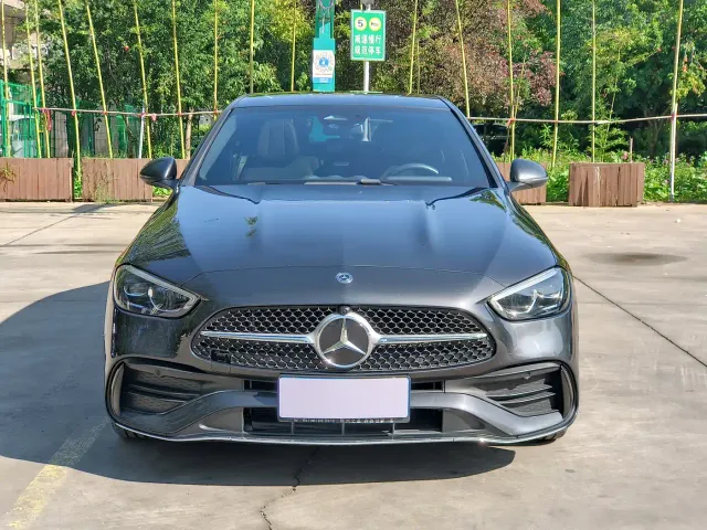 Mercedes-Benz C-Class — Фото автомобиля 2