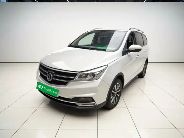 Фотография автомобиля — Baojun 730