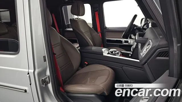 Mercedes-Benz G-Class — Фото автомобиля 25