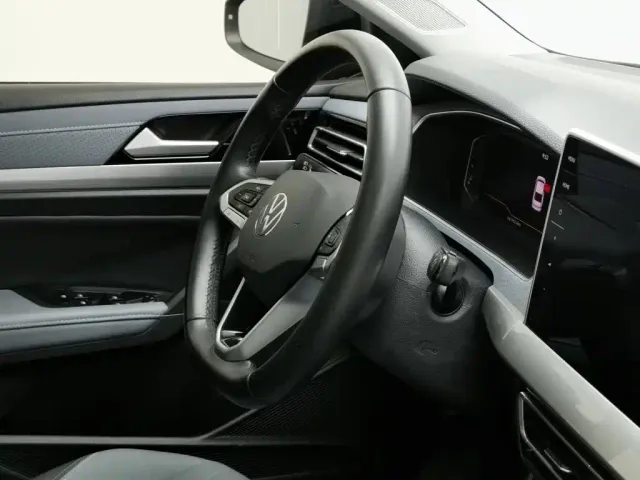 Volkswagen Lavida — Фото автомобиля 22