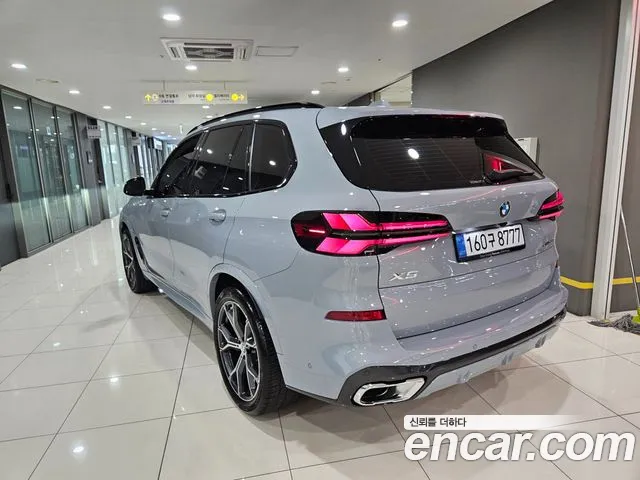 BMW X5 — Фото автомобиля 2