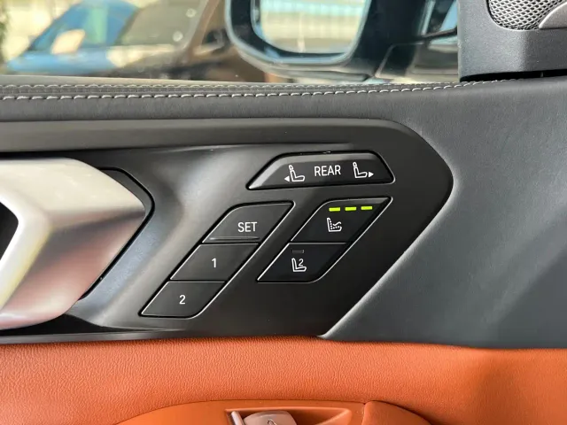 BMW X7 — Фото автомобиля 12