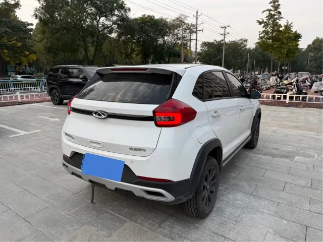 Chery Tiggo 3x — Фото автомобиля 5