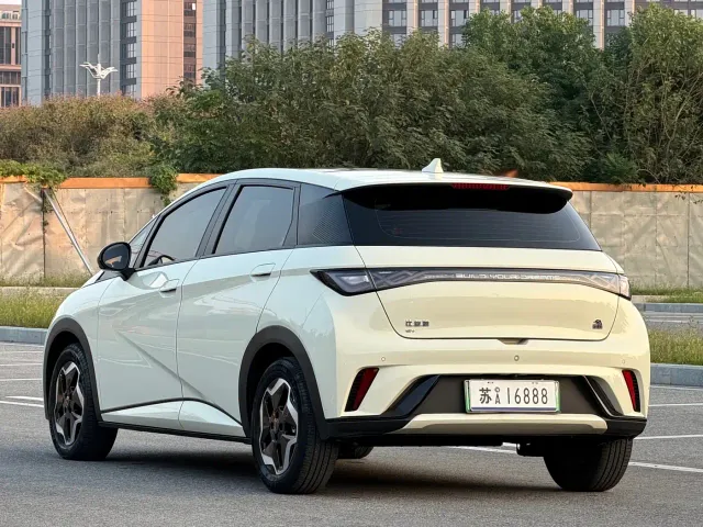 BYD Dolphin — Фото автомобиля 7