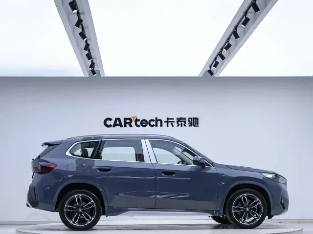 BMW X1 — Фото автомобиля 3