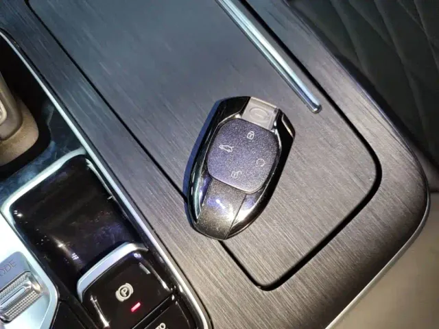GAC Trumpchi GS8 — Фото автомобиля 8