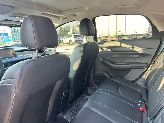 Ford Escort — Фото автомобиля 12