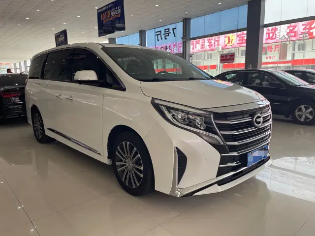 GAC Trumpchi M8 — Фото автомобиля 3