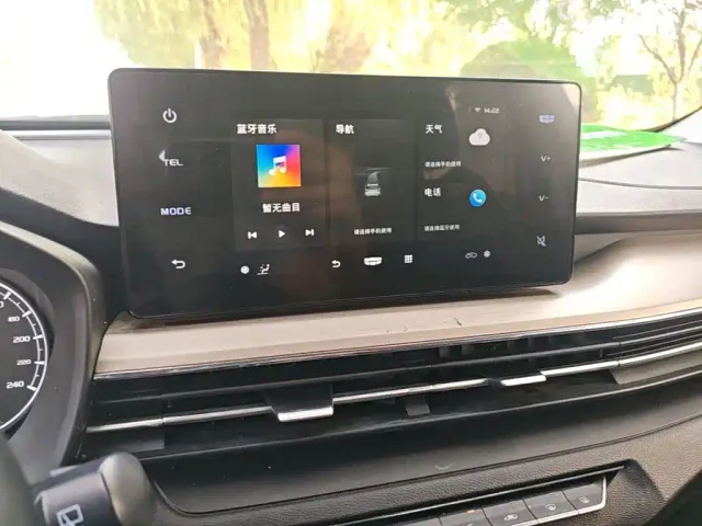 Geely Vision X3 — Фото автомобиля 12