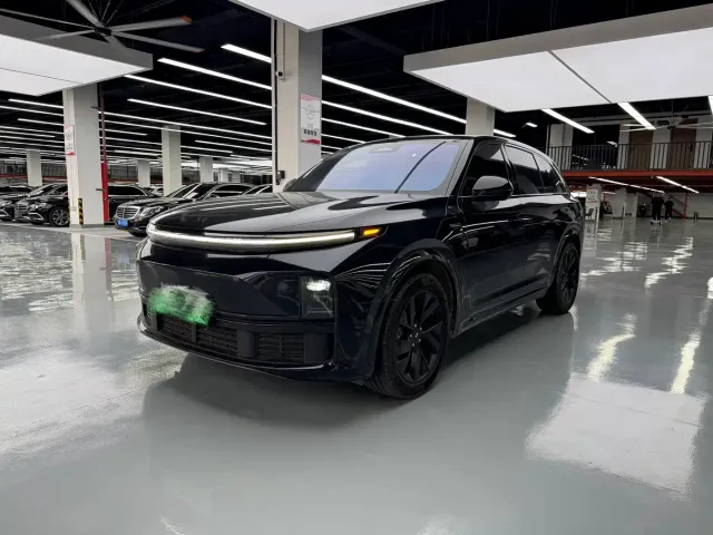 Фотография автомобиля — Li Auto L7