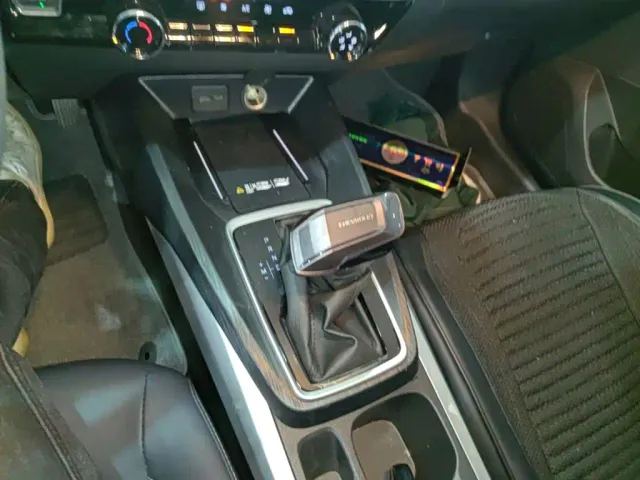 Chevrolet Monza — Фото автомобиля 13