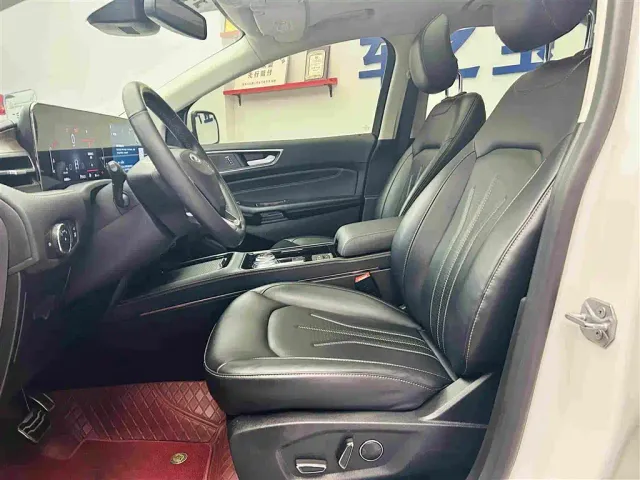 Ford Edge — Фото автомобиля 20