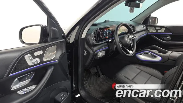 Mercedes-Benz GLE-Class — Фото автомобиля 8