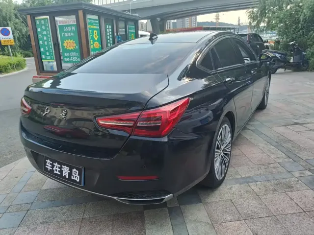 Hongqi Hongqi H5 2022 Classic 1.5T DCT Flag Rhythm Edition — Фото автомобиля 15