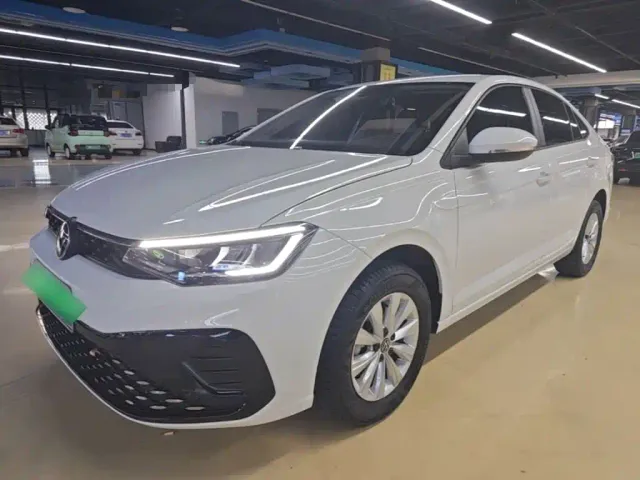 Фотография автомобиля — Volkswagen Lavida