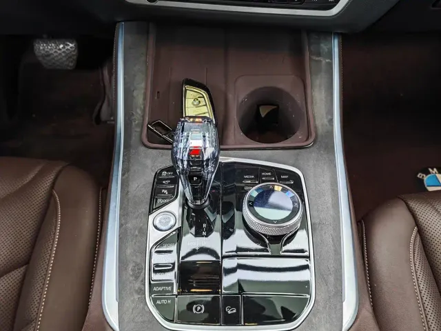 BMW X5 — Фото автомобиля 7