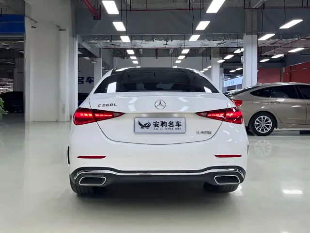 Mercedes-Benz C-Class — Фото автомобиля 5