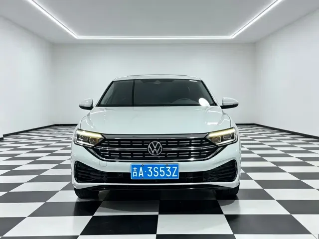 Volkswagen Sagitar — Фото автомобиля 2