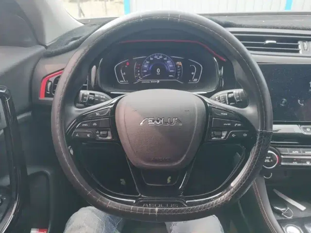 Dongfeng Fengshen AX7 — Фото автомобиля 10
