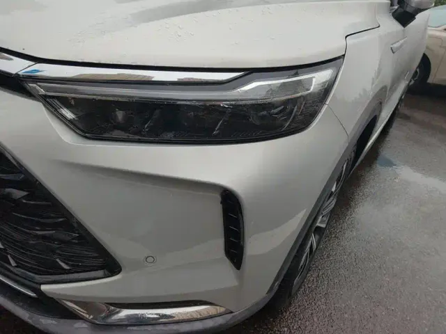 BAIC X7 — Фото автомобиля 5