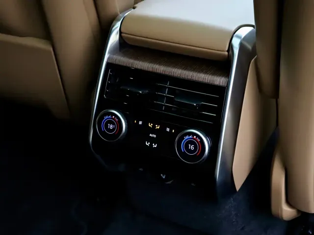 Land Rover Range Rover — Фото автомобиля 15