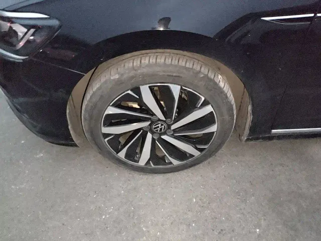 Volkswagen Passat — Фото автомобиля 22