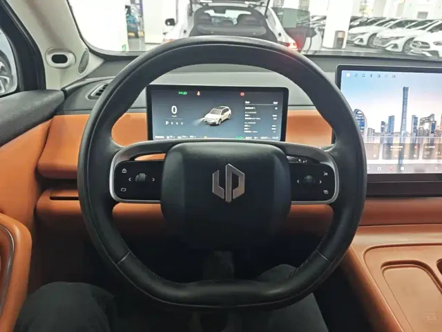 Leapmotor C10 — Фото автомобиля 10