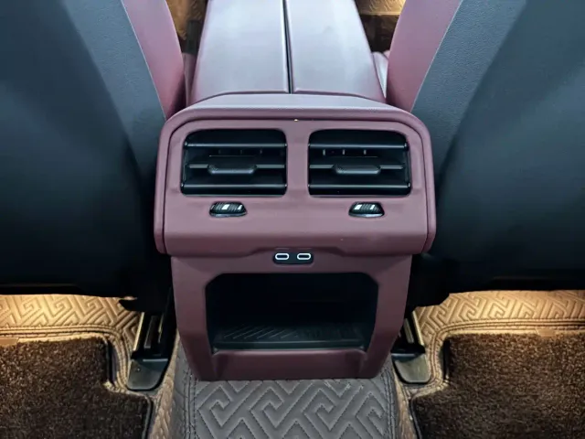BMW 5 Series — Фото автомобиля 20