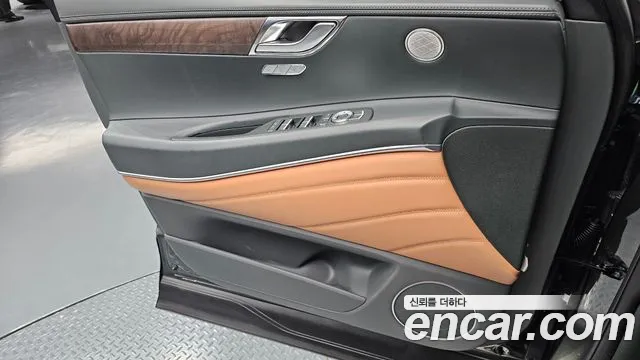 Genesis GV80 — Фото автомобиля 13