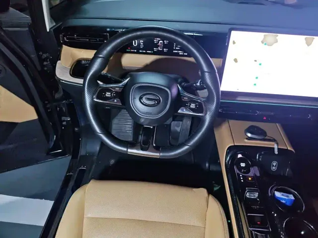 GAC Trumpchi E8 — Фото автомобиля 11